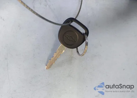 2005 GMC Envoy Denali z USA, uszkodzony, nr VIN 1GKET13M952281068